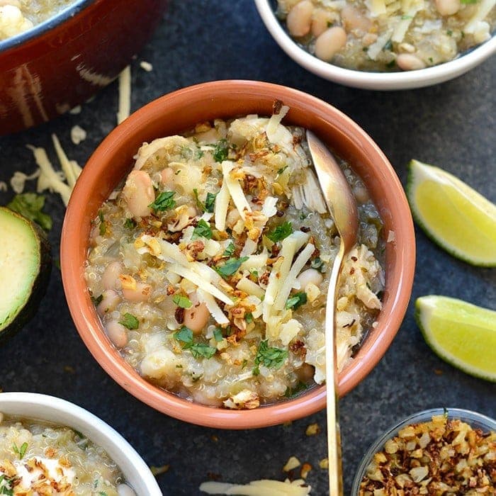 Effortless White Chicken Quinoa Chili: Quick Comfort Recipe